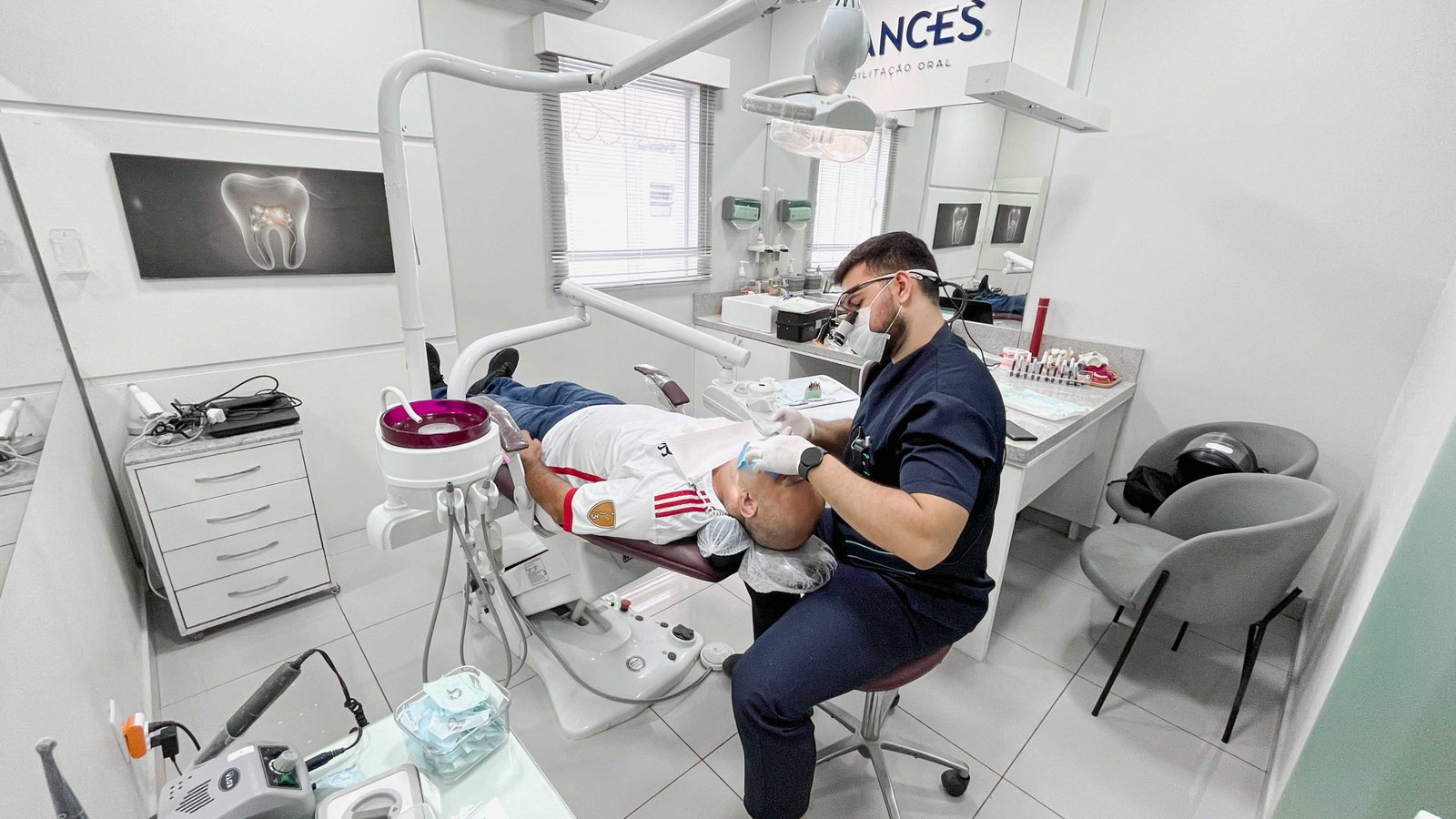 Atendimento em andamento na Clínica Francês